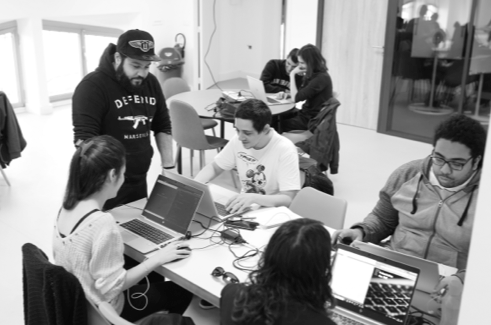 Etudiant La Plateforme - Start concentré